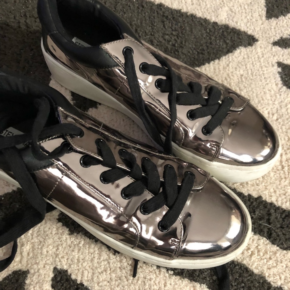 Steve Madden reflective sneaker
